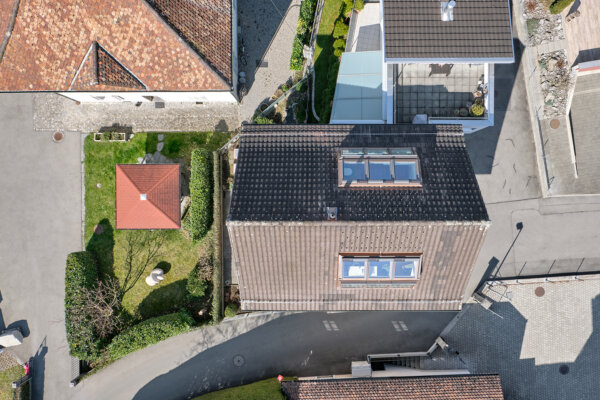 Flury NW Stans MFH Intro 03