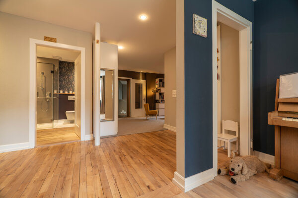 Flury NW Stans Altbau Intro 03