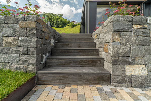 Flury NW Stans Reiheneinfamilienhaus Intro 01