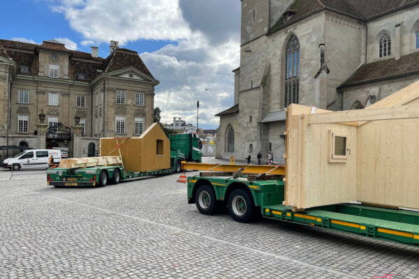 Flury ZH Muensterplatz Tinyhouse Intro 04