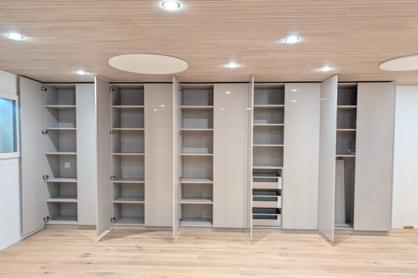 Flury NW Ennetbuergen Schranksysteme Intro 07