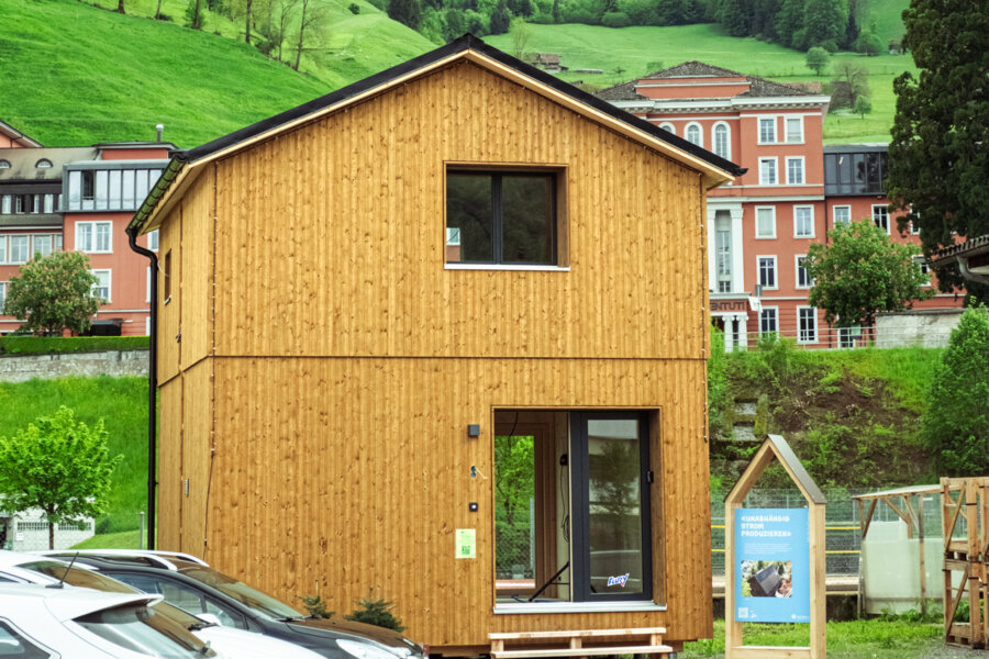 Flury NW Stans Swiss Bijou Tiny House Intro 04